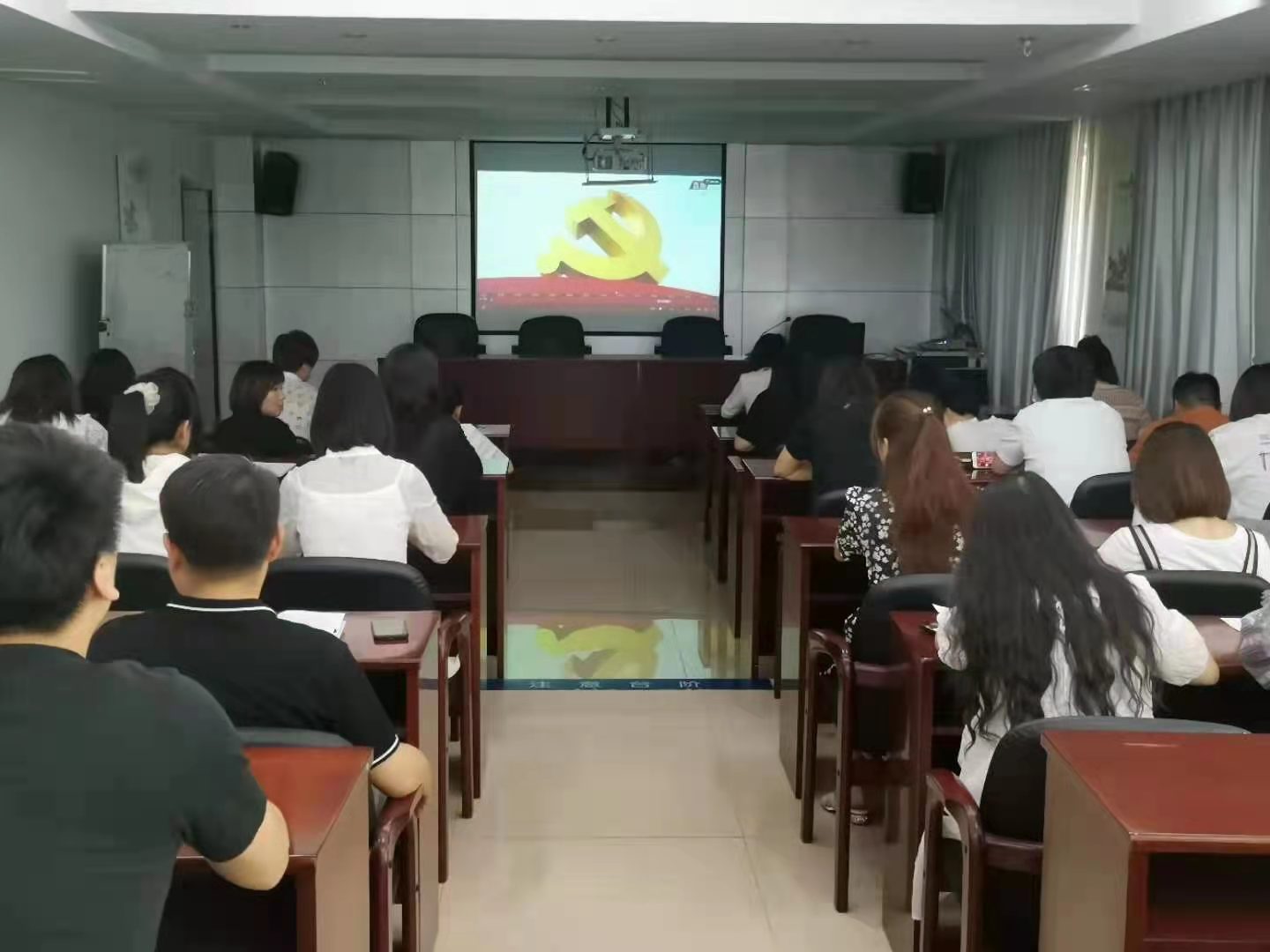 ƽ����(pinnacle)�ٷ���վ