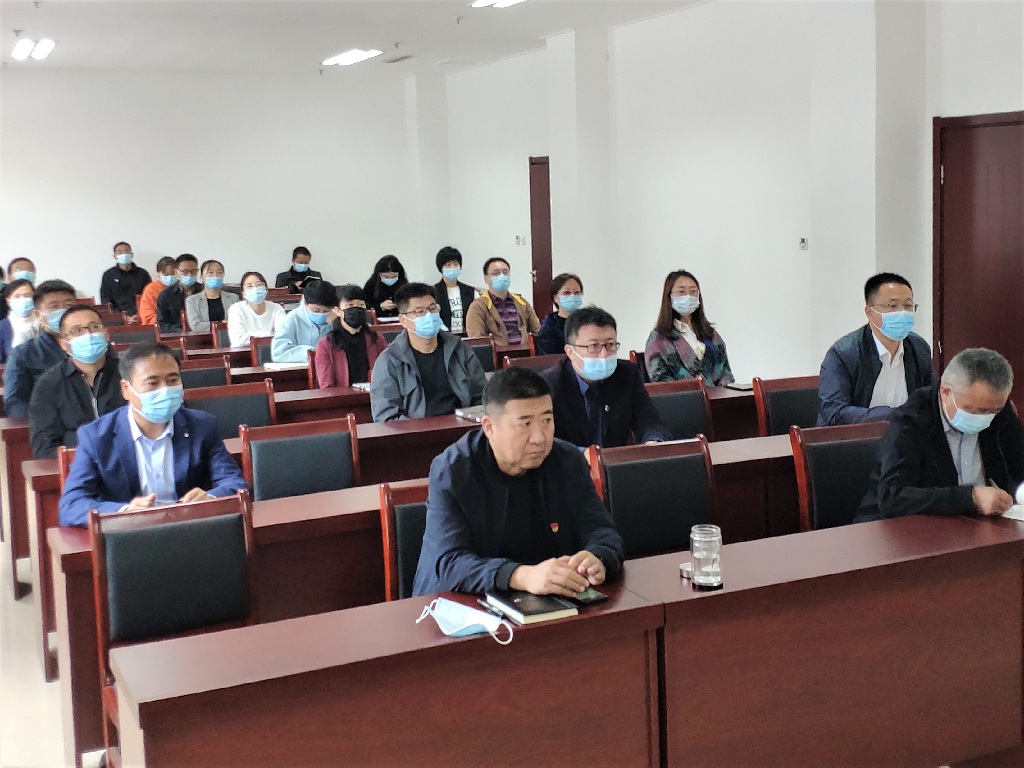 ƽ����(pinnacle)�ٷ���վ